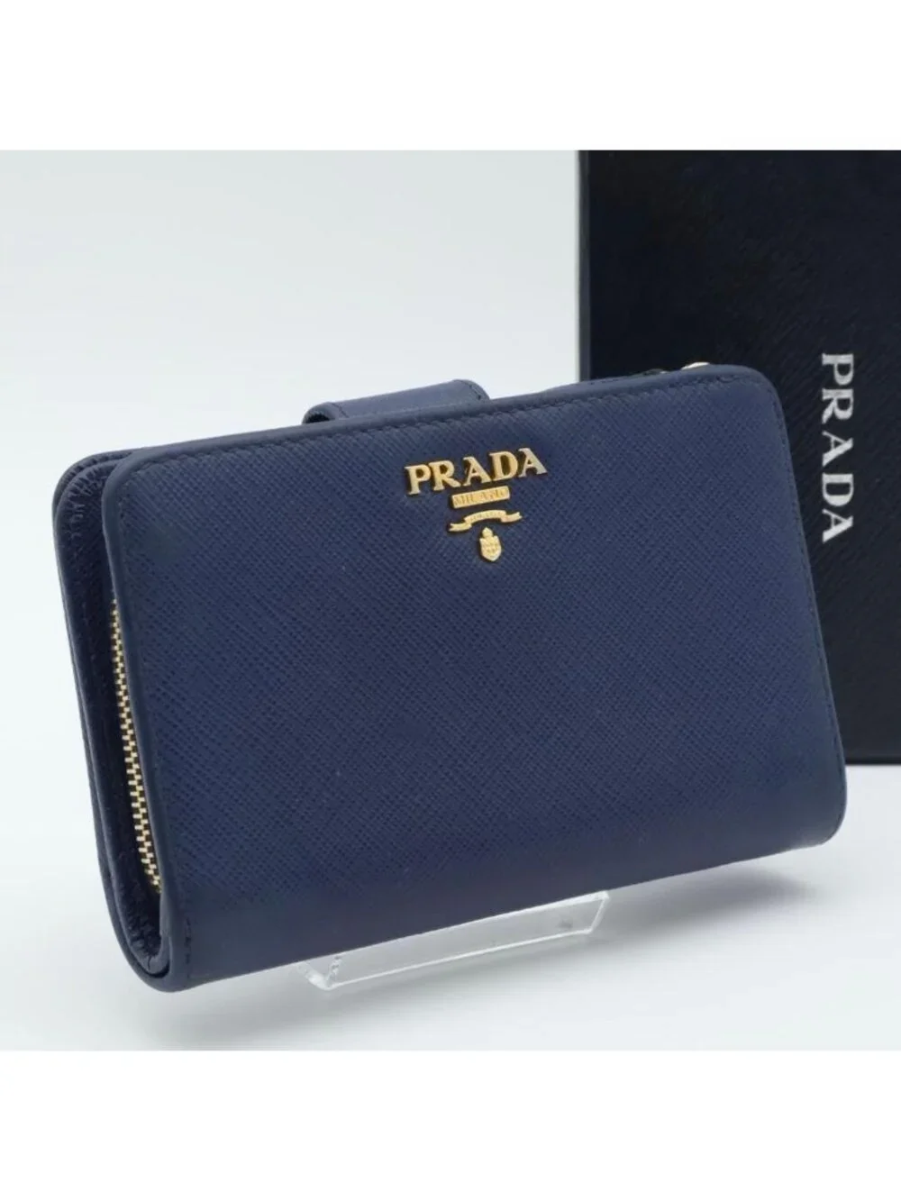 Prada Metal Logo Bifold Wallet L-shaped Zip Saffiano